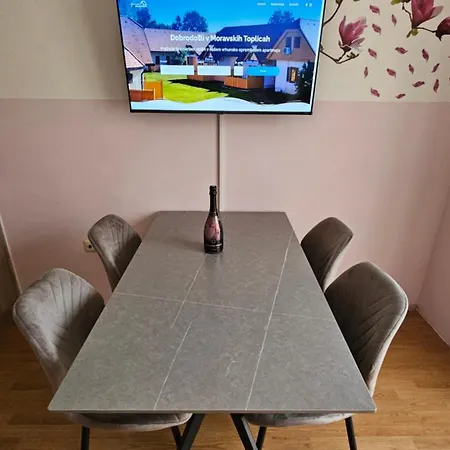Апартаменты Apartma - Trobentica 28 *