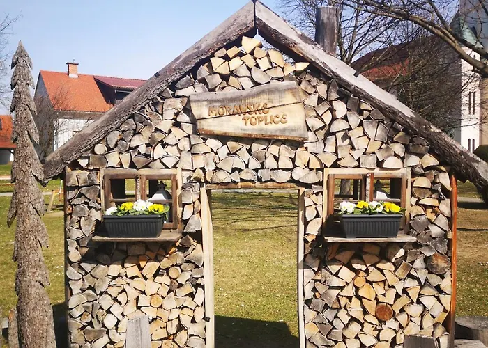 アパート Apartma - Trobentica 28 モラフスケ・トプリツェ